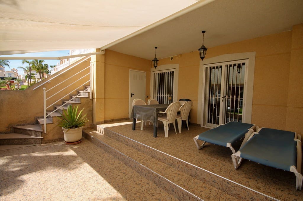 4 sypialnia Dom szeregowy na sprzedaż w Orihuela Costa z basenem garażem - 269 000 € (Ref: 10118826)