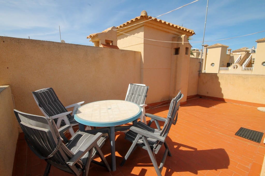4 sypialnia Dom szeregowy na sprzedaż w Orihuela Costa z basenem garażem - 269 000 € (Ref: 10118826)