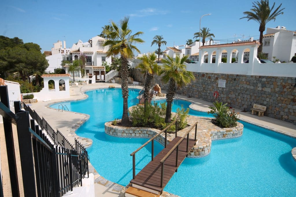 2 sypialnia Dom szeregowy na sprzedaż w Orihuela z basenem - 230 000 € (Ref: 10118827)