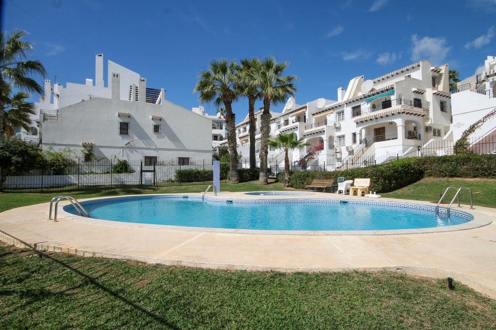 2 sypialnia Dom szeregowy na sprzedaż w Orihuela z basenem - 230 000 € (Ref: 10118827)