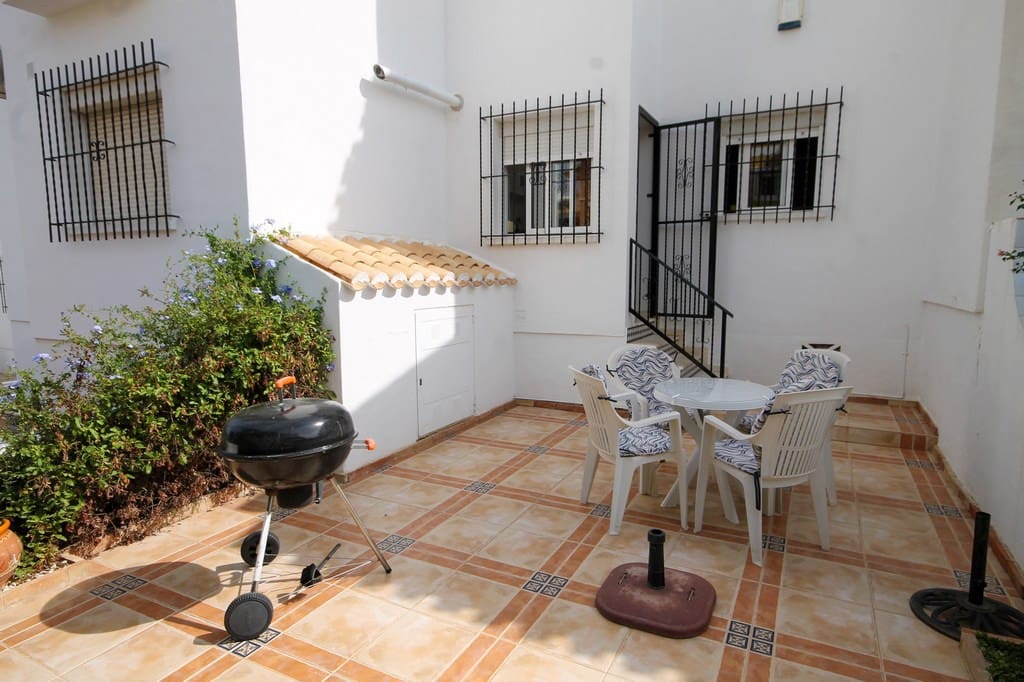 2 sypialnia Dom szeregowy na sprzedaż w Orihuela z basenem - 230 000 € (Ref: 10118827)