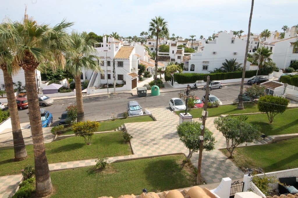 2 sypialnia Dom szeregowy na sprzedaż w Orihuela z basenem - 230 000 € (Ref: 10118827)