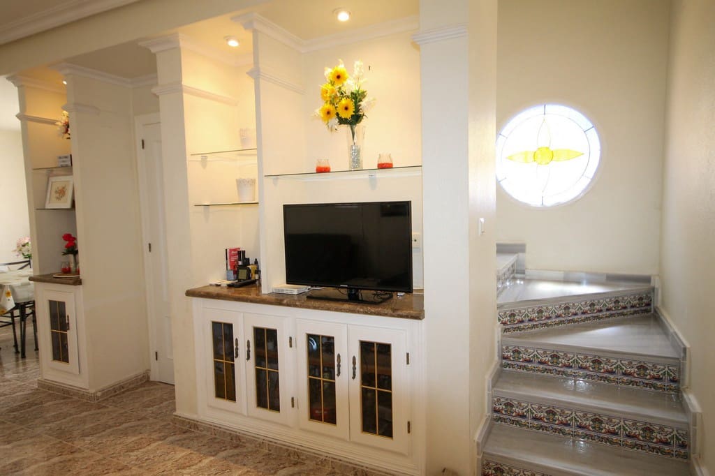 3 sypialnia Dom szeregowy na sprzedaż w Orihuela Costa z basenem garażem - 235 000 € (Ref: 10118828)