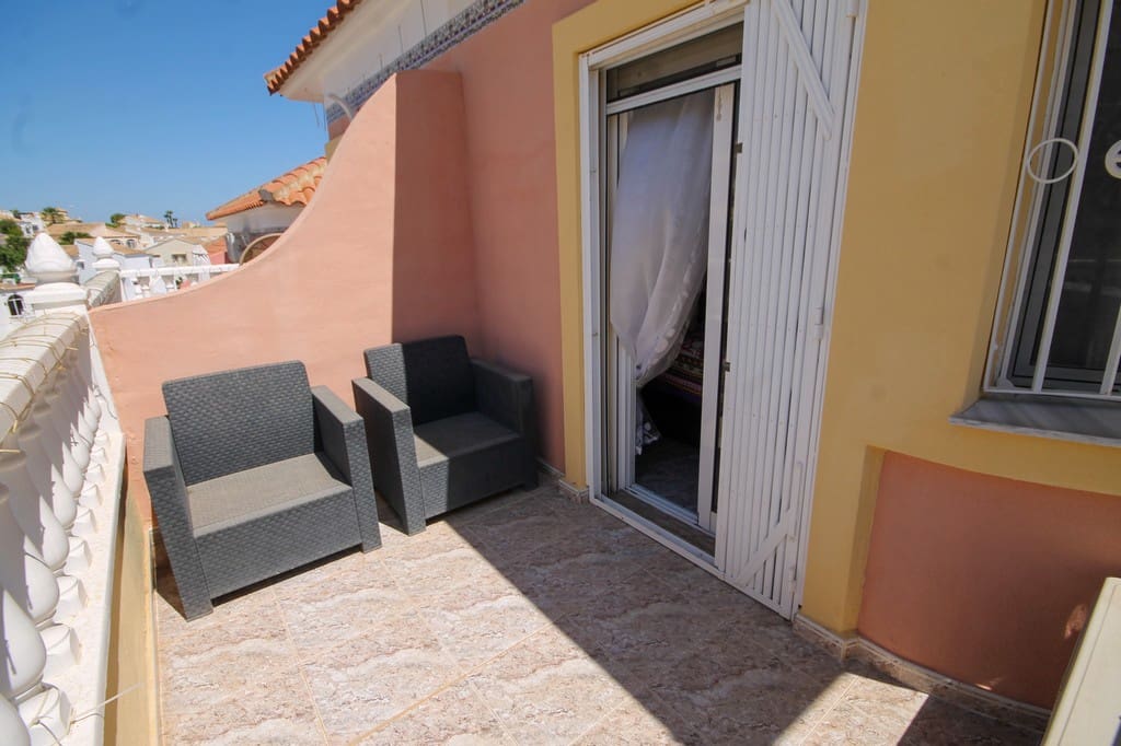 3 sypialnia Dom szeregowy na sprzedaż w Orihuela Costa z basenem garażem - 235 000 € (Ref: 10118828)