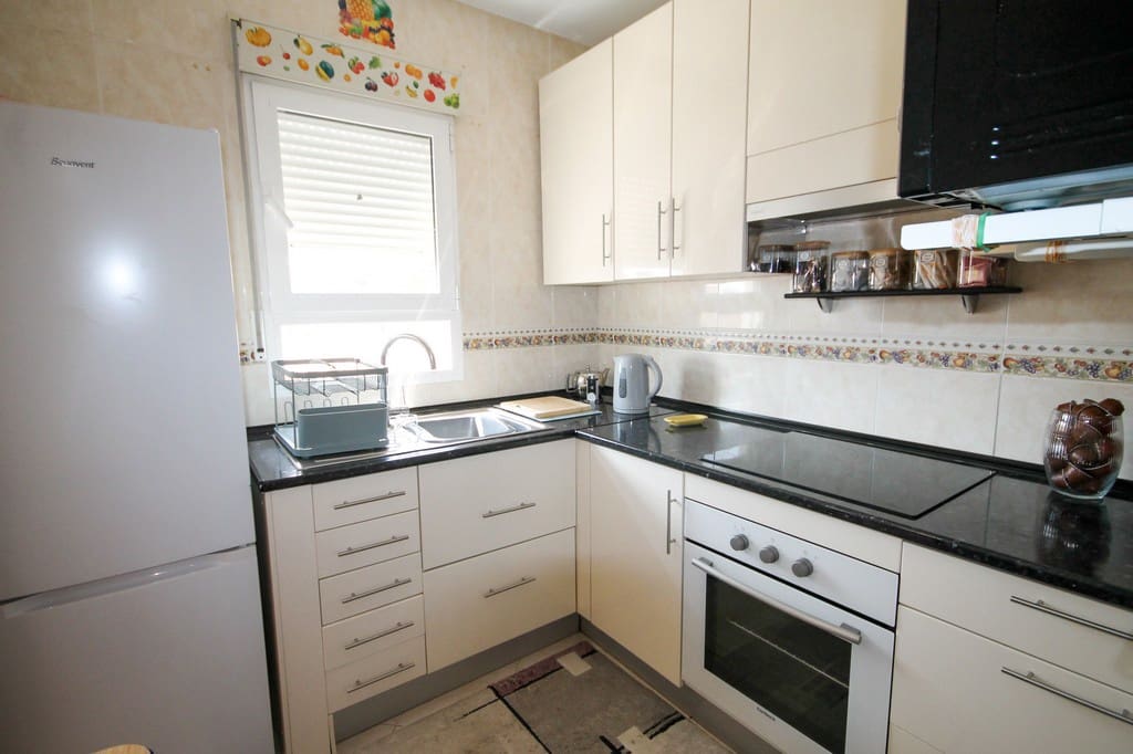 5 sypialnia Willa na sprzedaż w San Miguel de Salinas z basenem garażem - 750 000 € (Ref: 10173349)