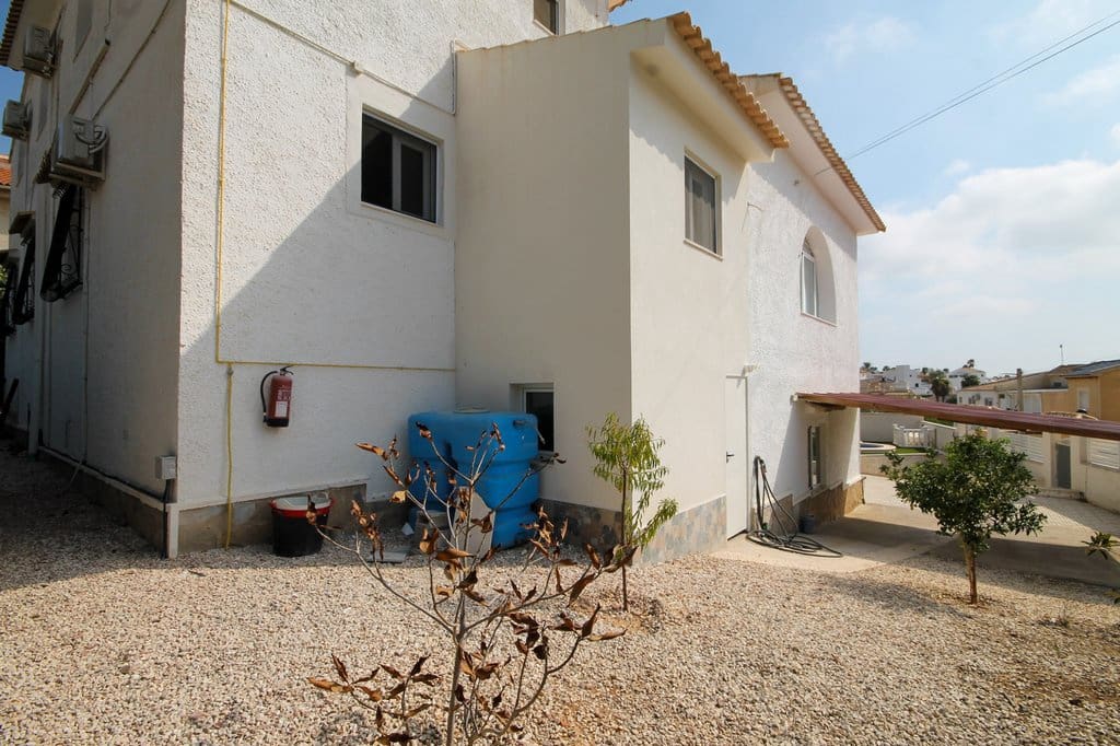 5 sypialnia Willa na sprzedaż w San Miguel de Salinas z basenem garażem - 750 000 € (Ref: 10173349)