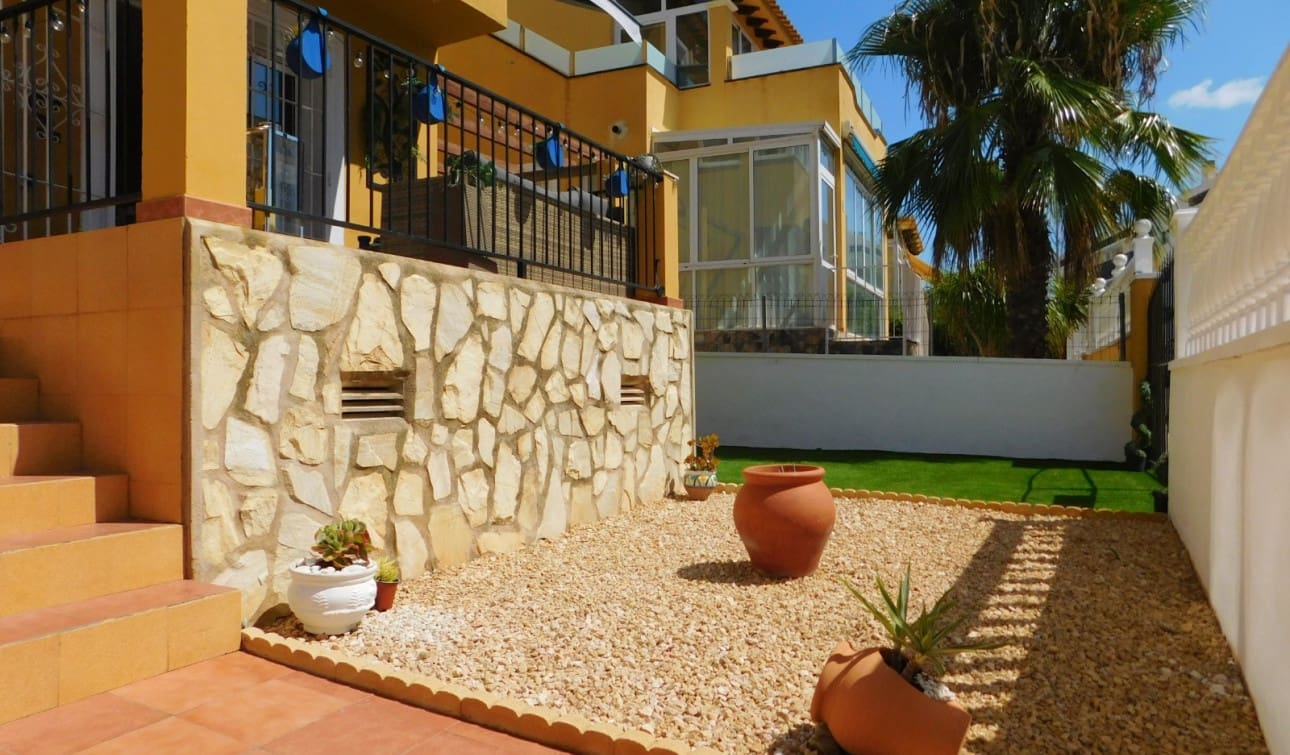 3 Zimmer Villa zu verkaufen in Orihuela Costa - 279.995 € (Ref: 9195318)