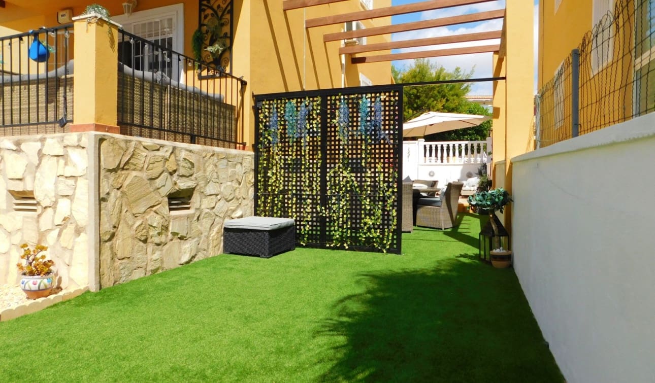 3 Zimmer Villa zu verkaufen in Orihuela Costa - 279.995 € (Ref: 9195318)