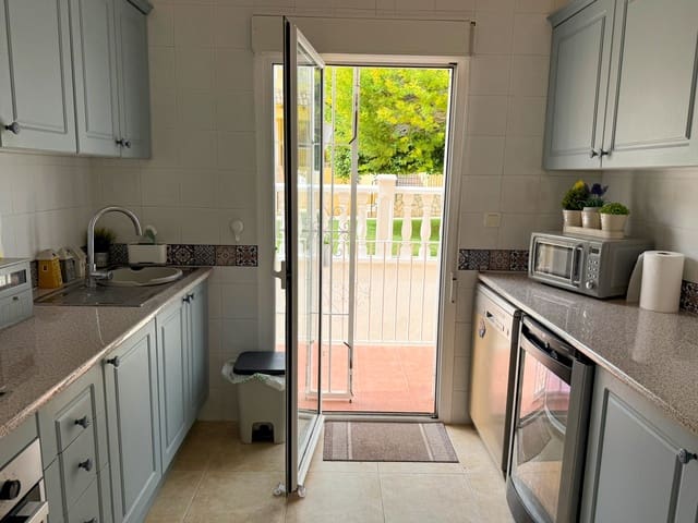 3 Zimmer Villa zu verkaufen in Villamartín - Las Filipinas, Orihuela - 279.995 € (Ref: 9195318)