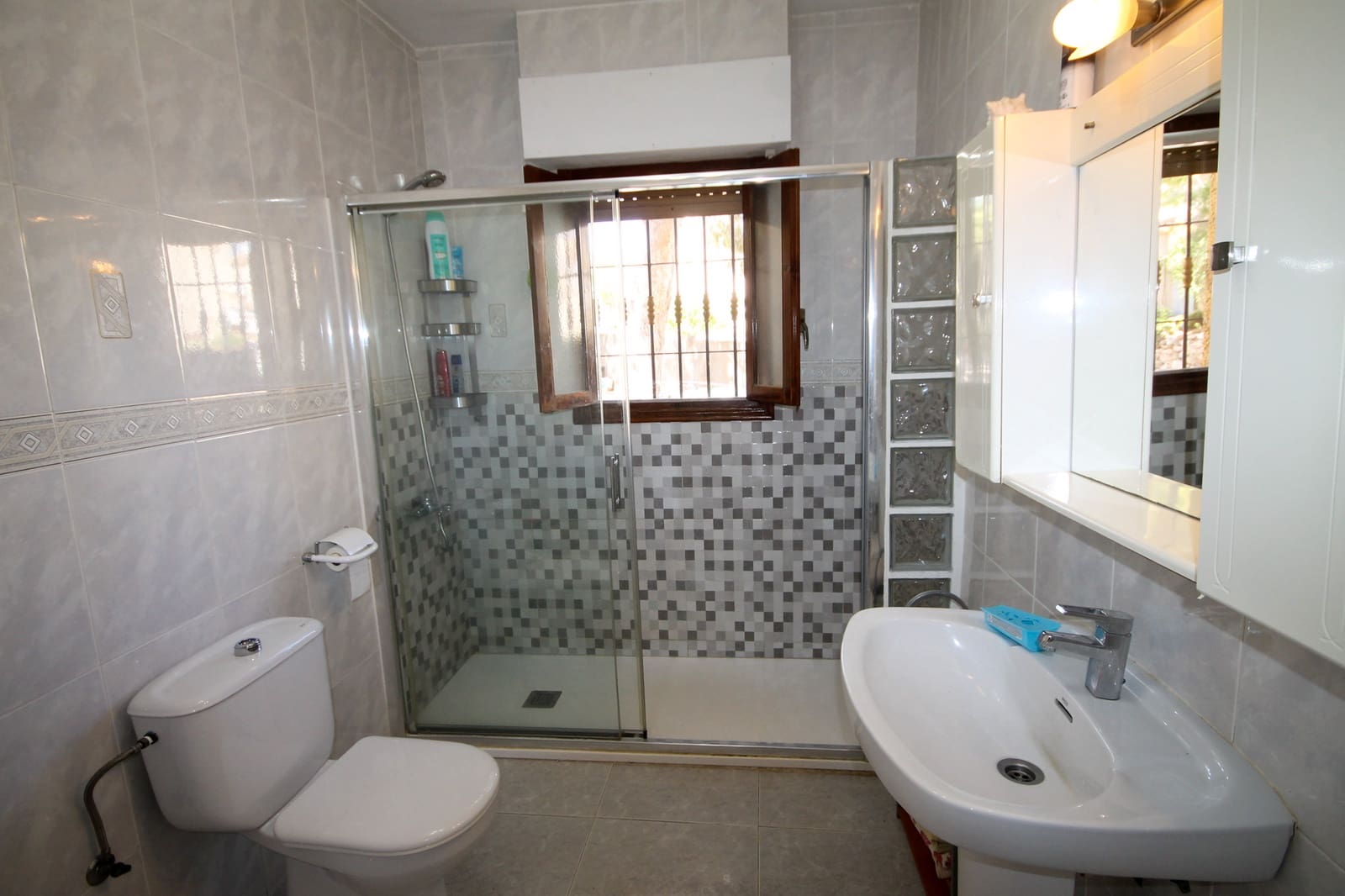 5 soverom Villa til salgs i Orihuela Costa - € 450 000 (Ref: 9212566)