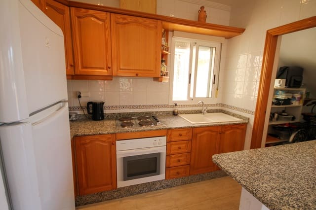 2 bedroom Villa for sale in Blue Lagoon with garage - € 189,000 (Ref: 9226266)