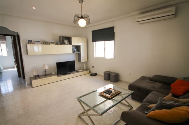 2 bedroom Villa for sale in Blue Lagoon - € 195,000 (Ref: 9256811)