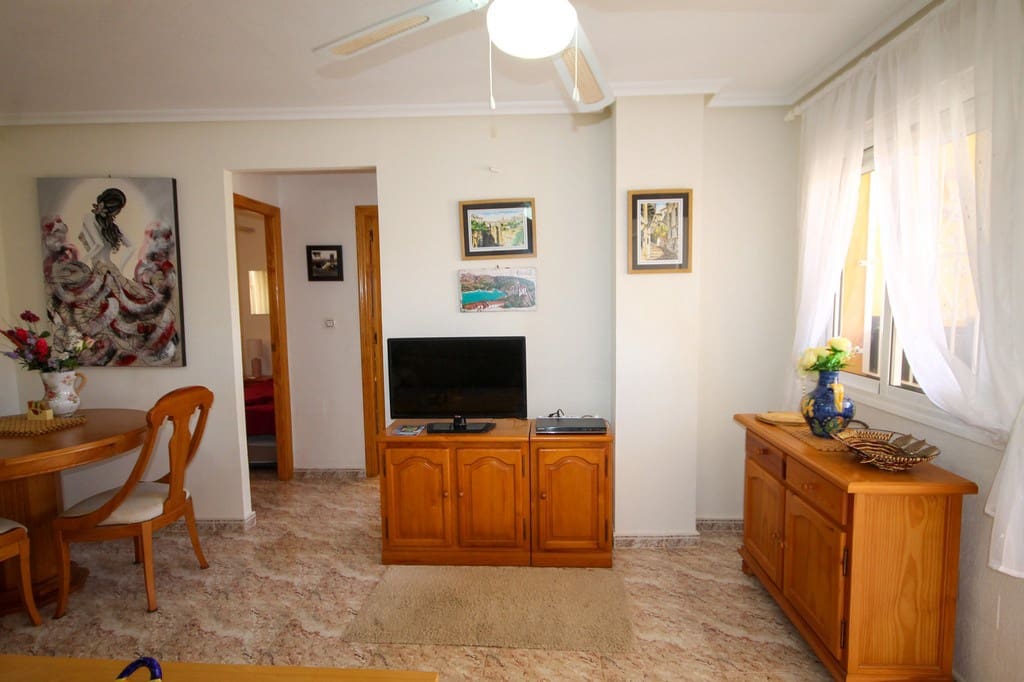 2 bedroom Apartment for sale in Orihuela Costa - € 139,000 (Ref: 9501919)
