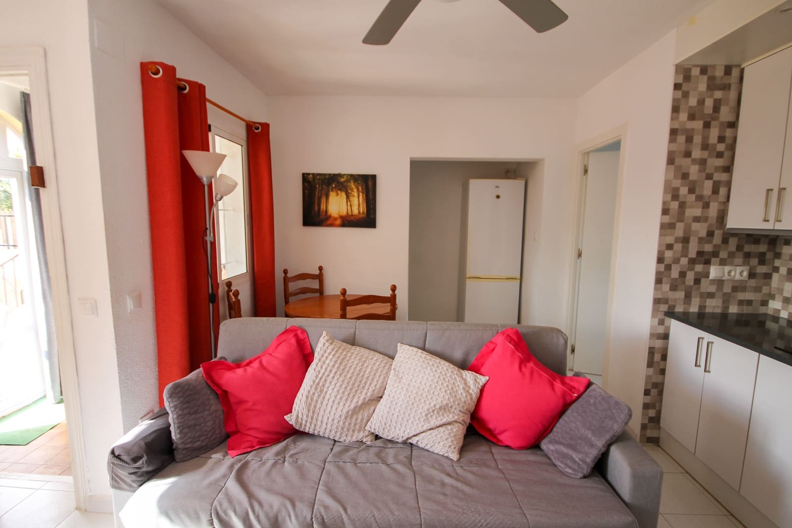 1 Zimmer Apartment zu verkaufen in San Miguel de Salinas mit Pool - 105.000 € (Ref: 9585909)