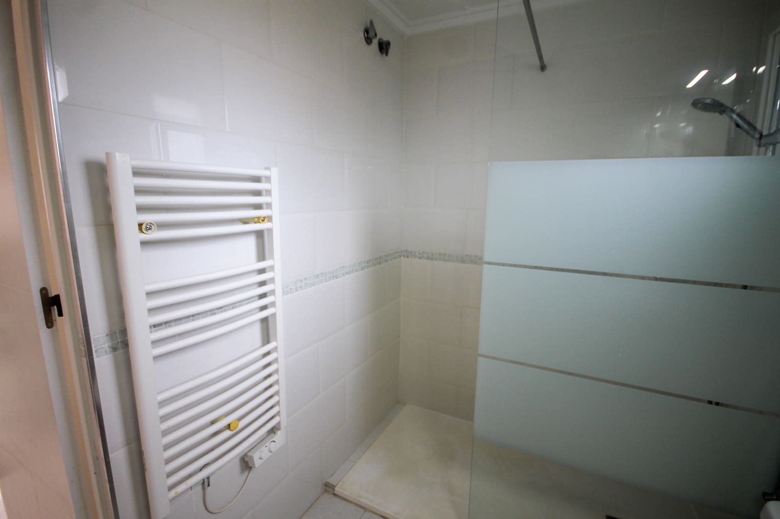 1 Zimmer Apartment zu verkaufen in San Miguel de Salinas mit Pool - 105.000 € (Ref: 9585909)