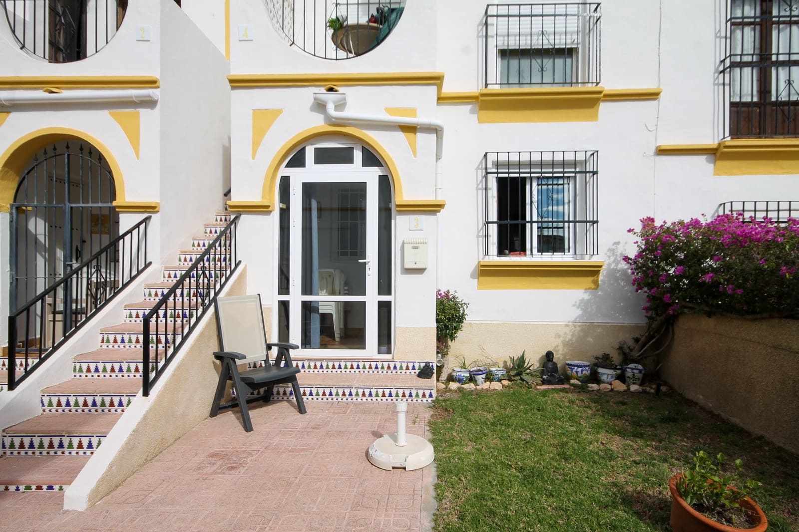 1 Zimmer Apartment zu verkaufen in San Miguel de Salinas mit Pool - 105.000 € (Ref: 9585909)