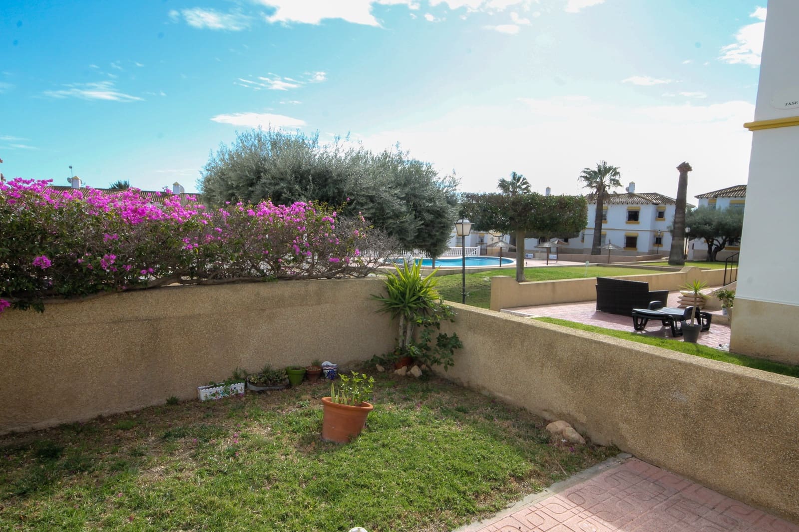 1 Zimmer Apartment zu verkaufen in San Miguel de Salinas mit Pool - 105.000 € (Ref: 9585909)