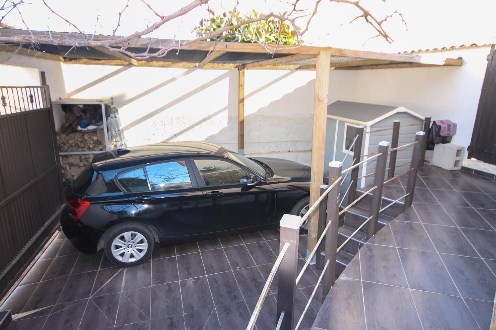 Chalet de 3 habitaciones en San Miguel de Salinas en venta - 425.000 € (Ref: 9594758)