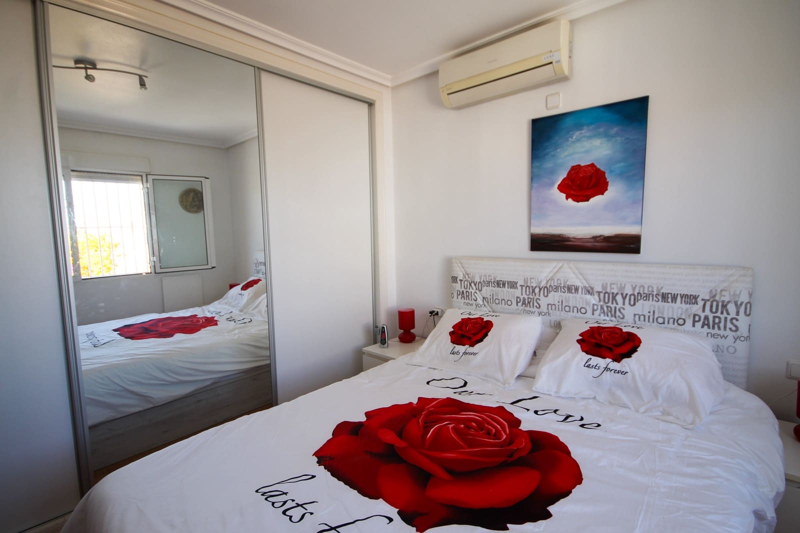 4 soverom Villa til salgs i Orihuela Costa med svømmebasseng garasje - € 490 000 (Ref: 9647833)