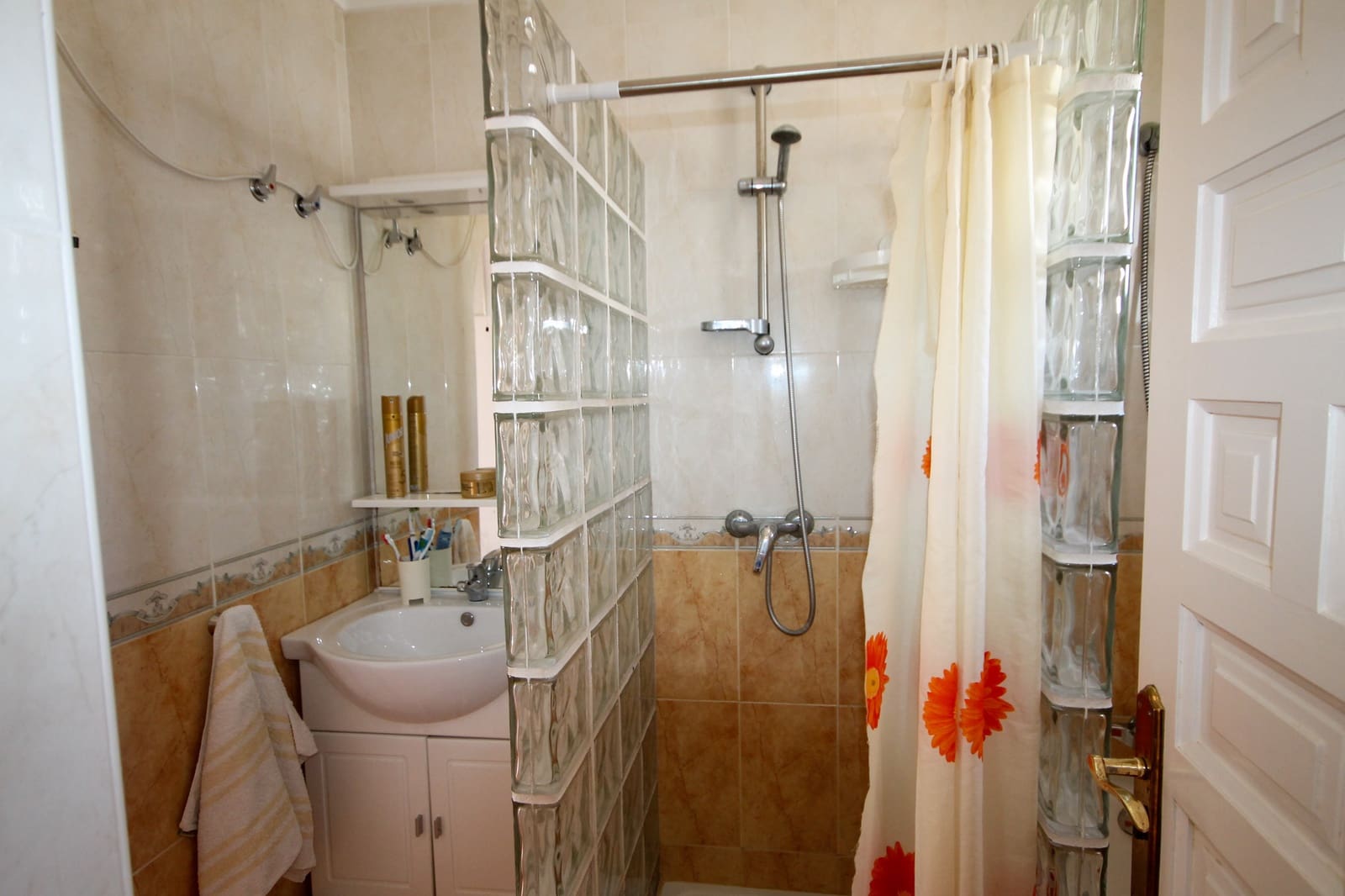 4 soverom Villa til salgs i Orihuela Costa med svømmebasseng garasje - € 490 000 (Ref: 9647833)