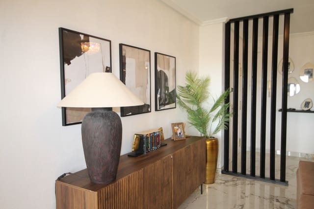 2 slaapkamer Appartement te koop in Las Filipinas met zwembad - € 267.500 (Ref: 9670131)