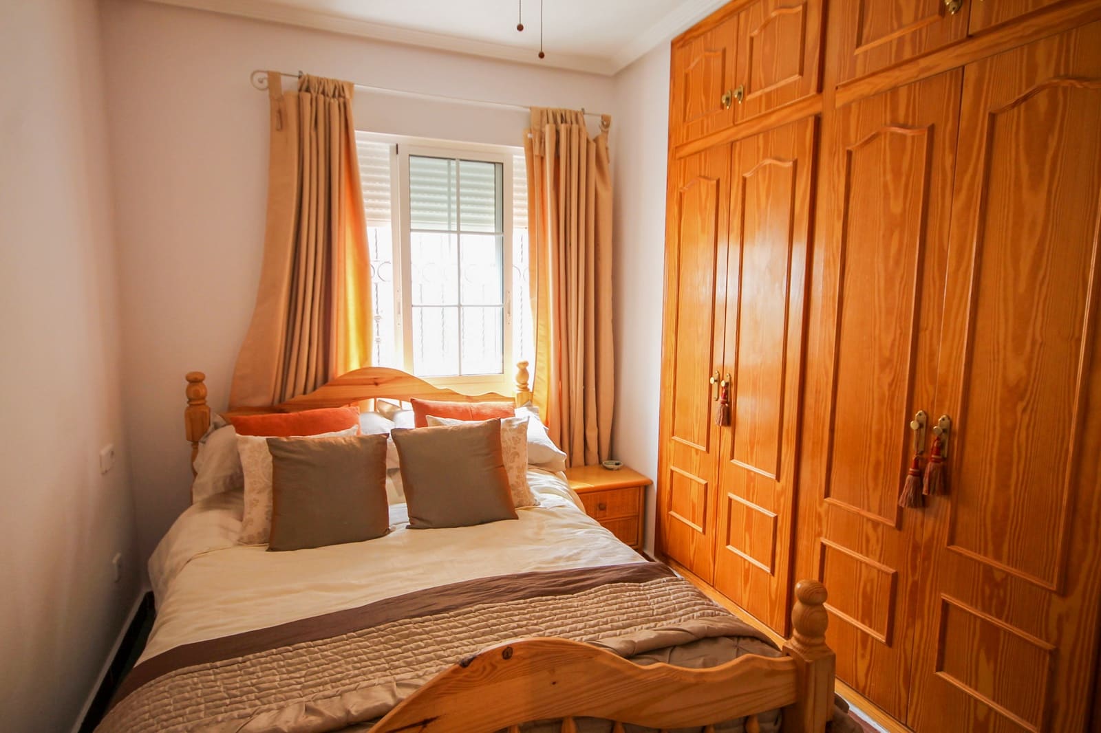 3 makuuhuone Huvila myytävänä paikassa San Miguel de Salinas mukana 
autotalli - 235 000 € (Ref: 9676982)