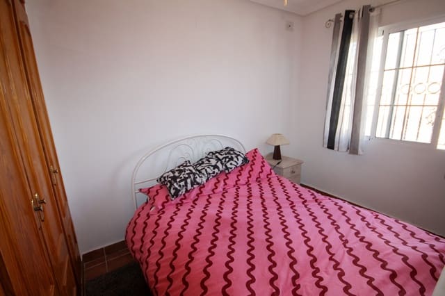 3 Zimmer Villa zu verkaufen in Blue Lagoon mit Garage - 235.000 € (Ref: 9676982)