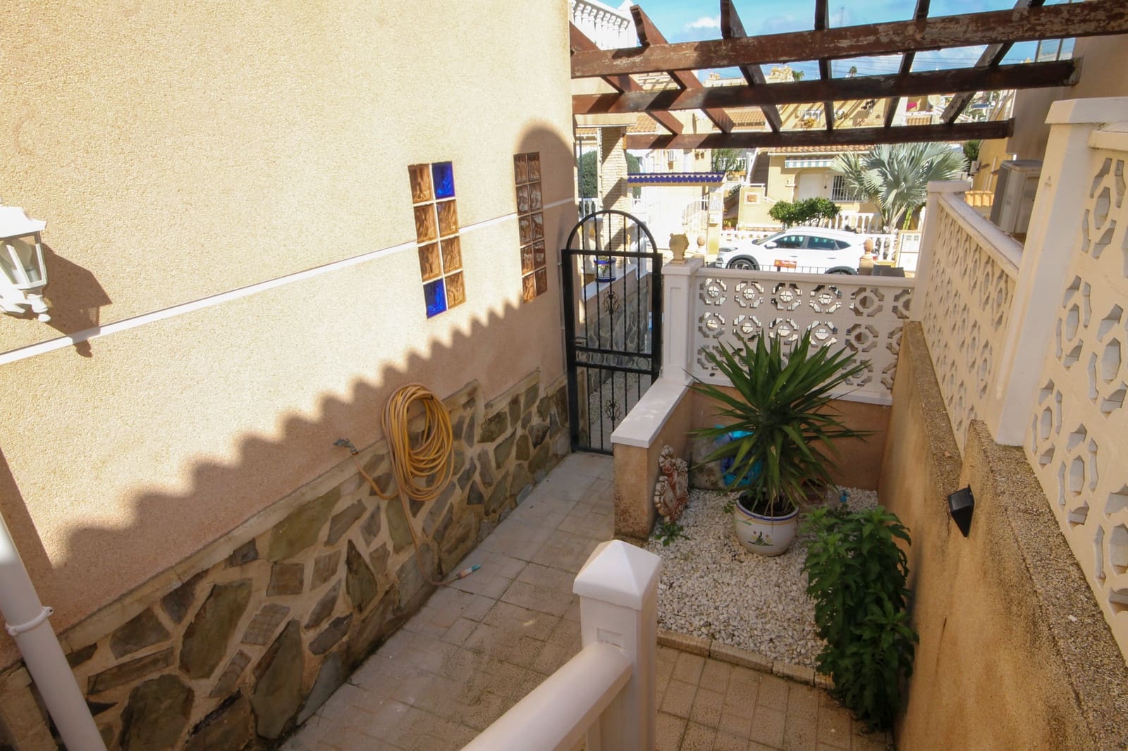 3 makuuhuone Huvila myytävänä paikassa San Miguel de Salinas mukana 
autotalli - 235 000 € (Ref: 9676982)