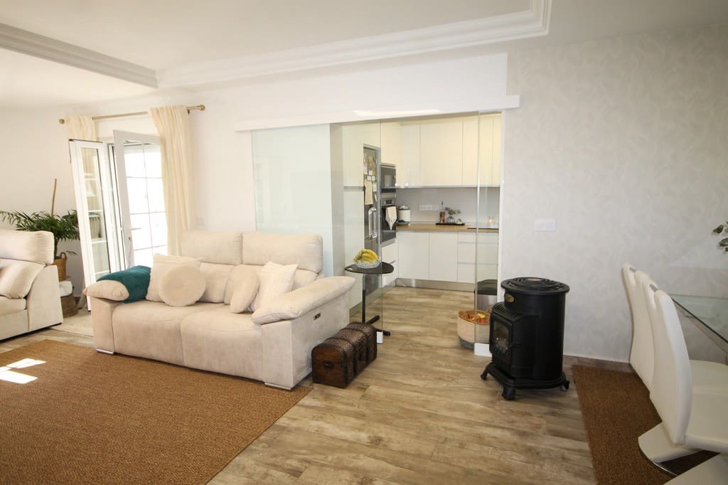 4 soverom Villa til salgs i San Miguel de Salinas med garasje - € 408 000 (Ref: 9707475)