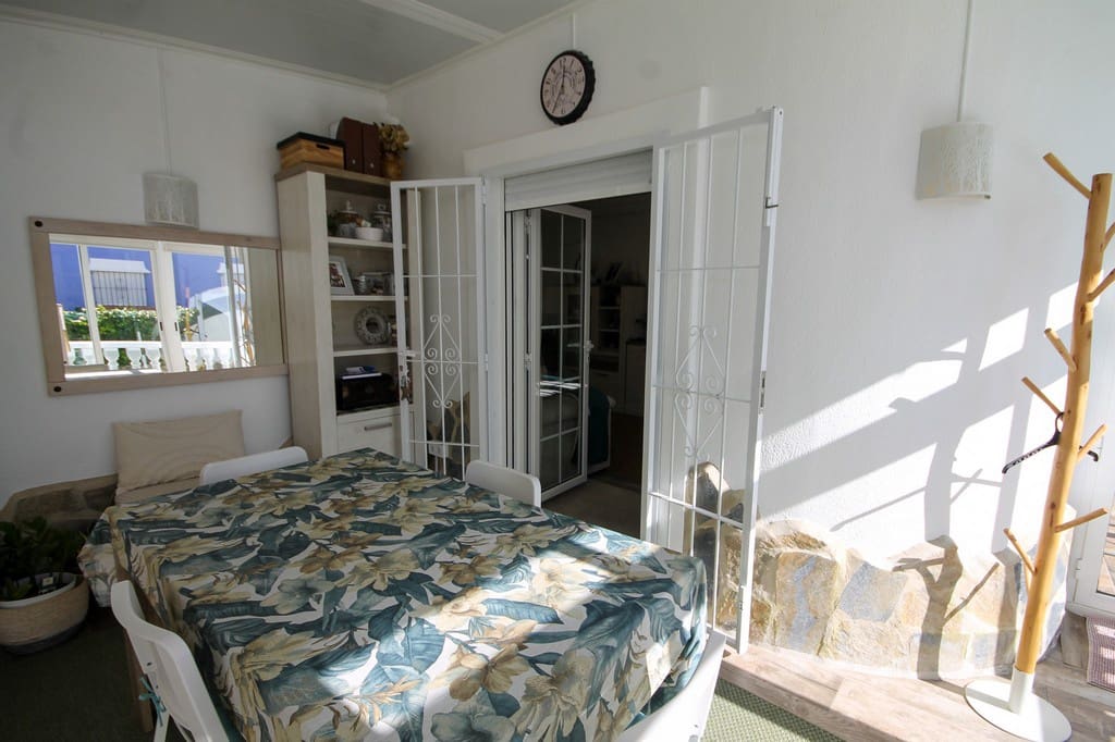 4 soverom Villa til salgs i San Miguel de Salinas med garasje - € 408 000 (Ref: 9707475)