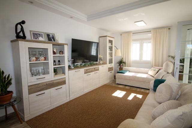 4 soverom Villa til salgs i Las Filipinas med garasje - € 408 000 (Ref: 9707475)