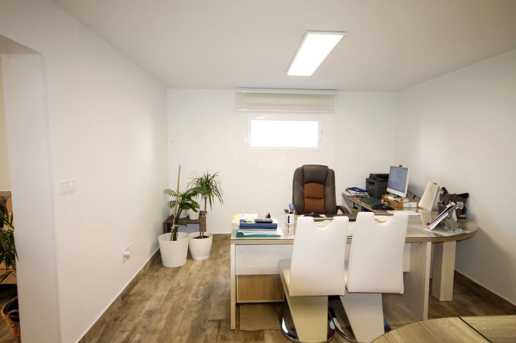 4 soverom Villa til salgs i San Miguel de Salinas med garasje - € 408 000 (Ref: 9707475)