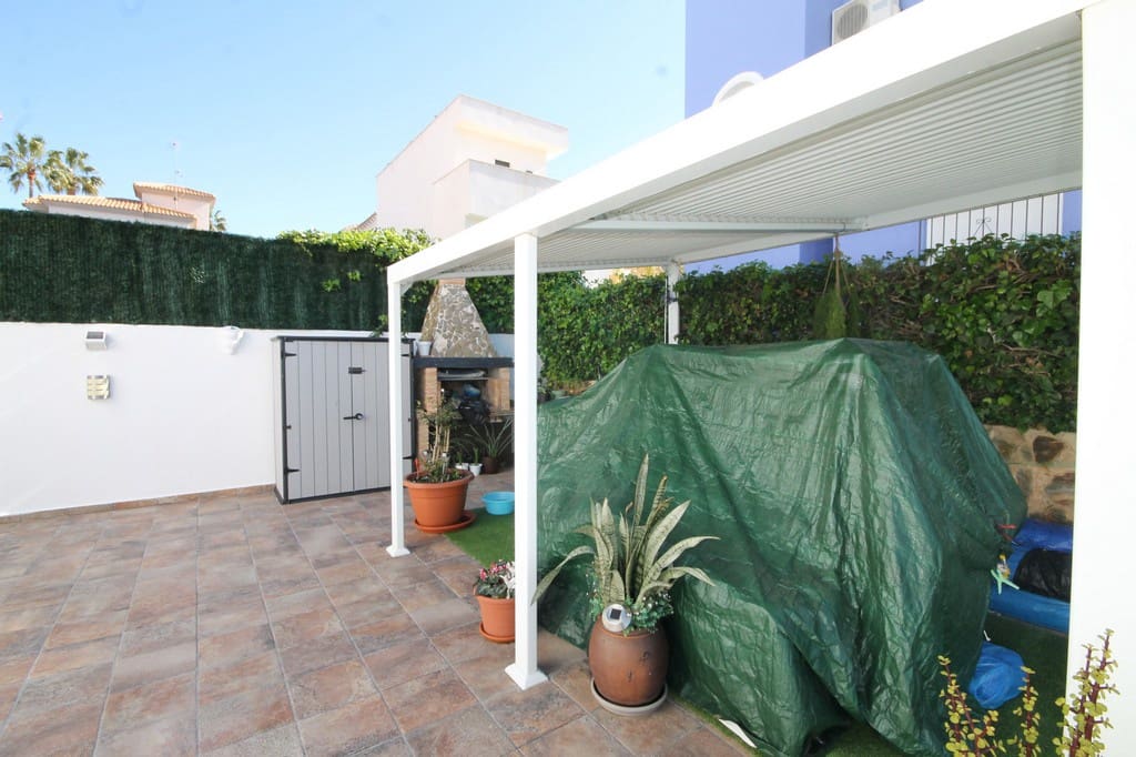 4 soverom Villa til salgs i San Miguel de Salinas med garasje - € 408 000 (Ref: 9707475)