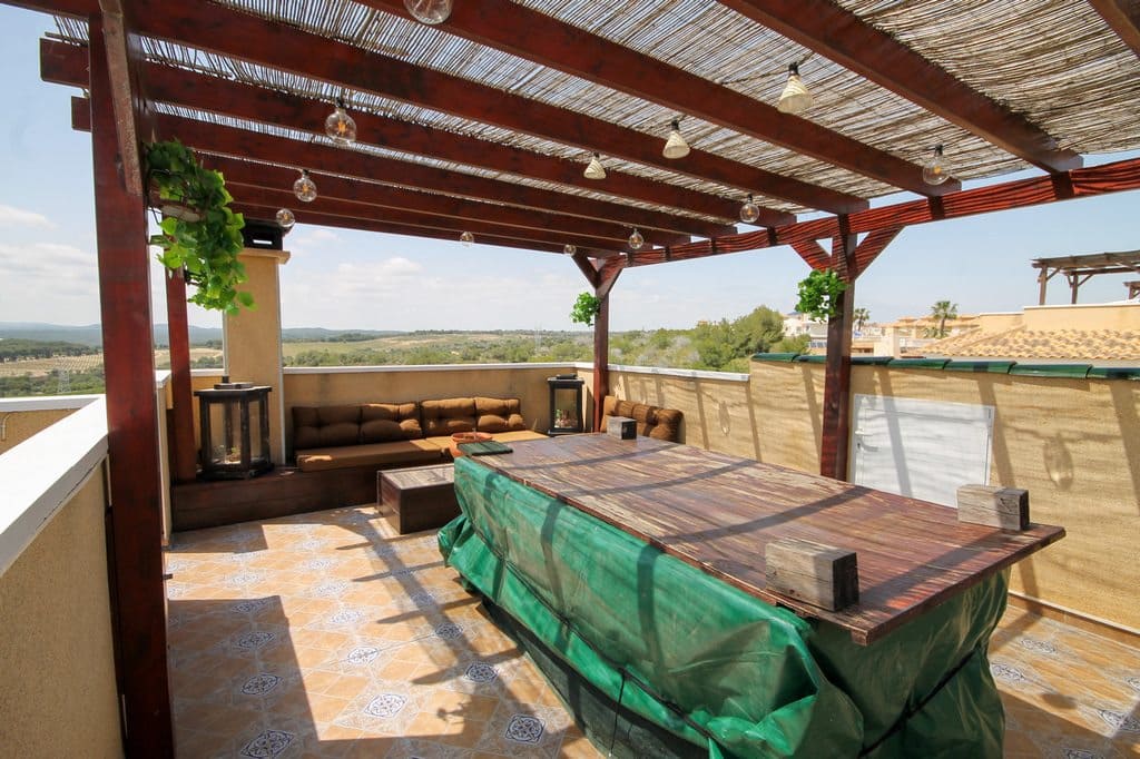 2 bedroom Apartment for sale in San Miguel de Salinas - € 210,000 (Ref: 9807765)