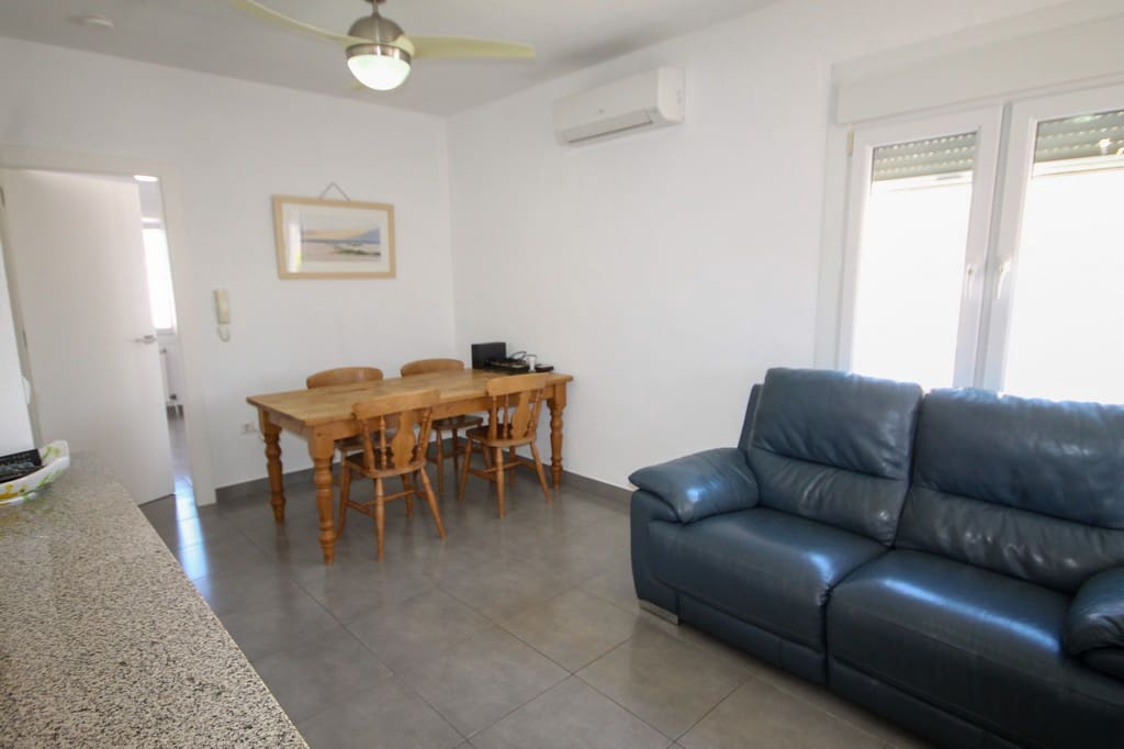 4 Zimmer Villa zu verkaufen in San Miguel de Salinas mit Pool - 395.000 € (Ref: 9833357)