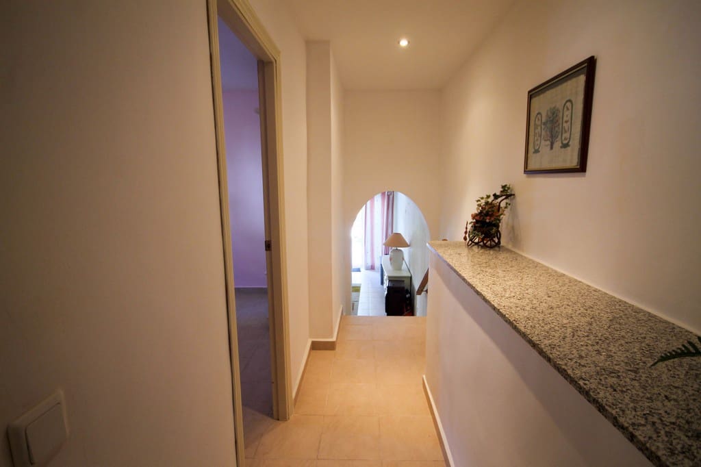 4 slaapkamer Rijtjeshuis te koop in Orihuela Costa met zwembad - € 249.950 (Ref: 9845082)