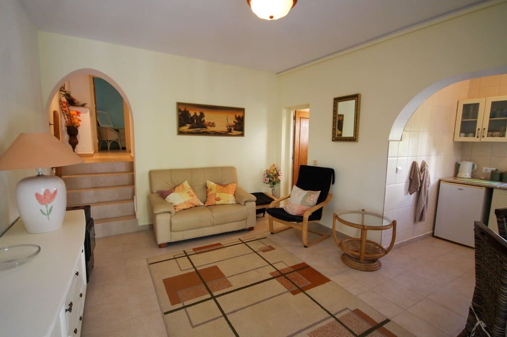 4 slaapkamer Rijtjeshuis te koop in Orihuela Costa met zwembad - € 249.950 (Ref: 9845082)