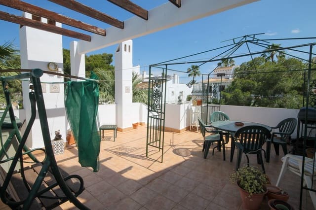 4 slaapkamer Rijtjeshuis te koop in Las Filipinas met zwembad - € 249.950 (Ref: 9845082)
