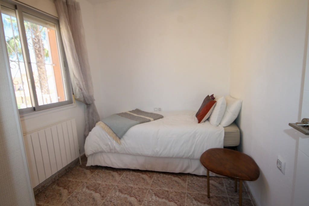 3 soveværelse Byhus til salg i Orihuela Costa med swimmingpool - € 255.000 (Ref: 9851688)