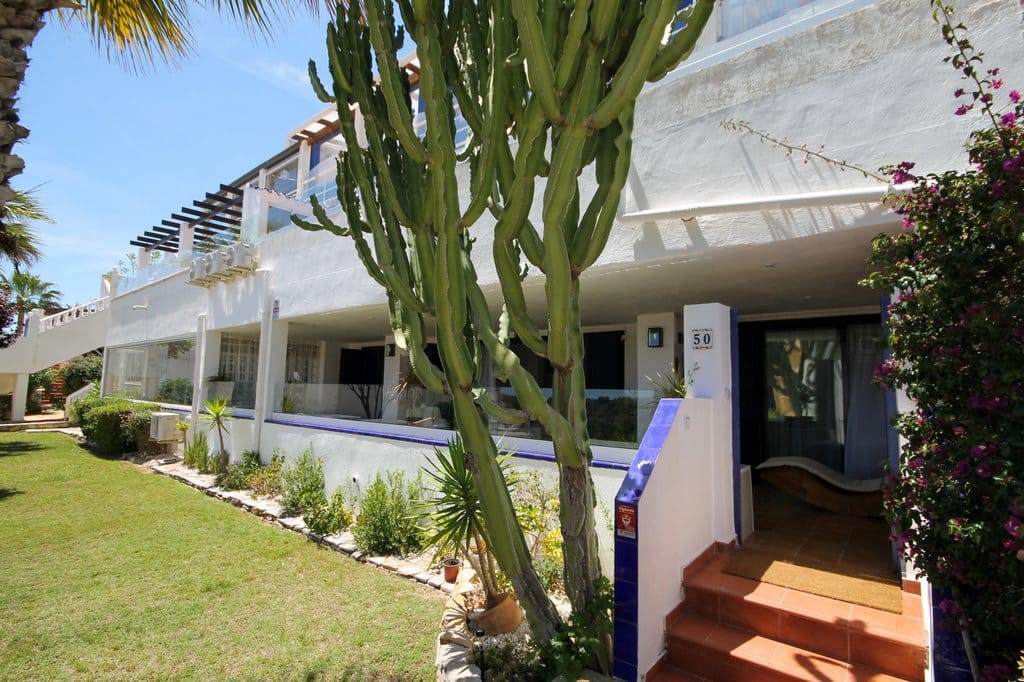 2 makuuhuone Huoneisto myytävänä paikassa Orihuela Costa mukana uima-altaan - 234 950 € (Ref: 9855056)