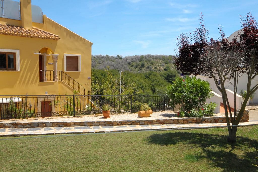 2 makuuhuone Huoneisto myytävänä paikassa Orihuela Costa mukana uima-altaan - 234 950 € (Ref: 9855056)