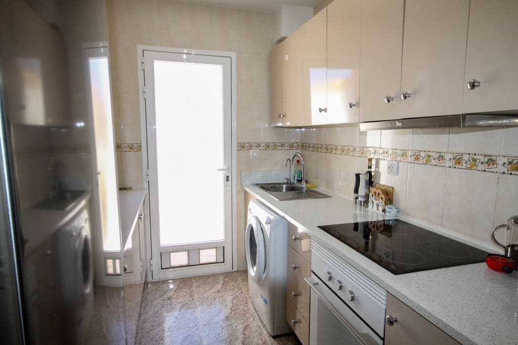 3 soveværelse Rækkehus til salg i Orihuela Costa med swimmingpool - € 225.000 (Ref: 9866678)