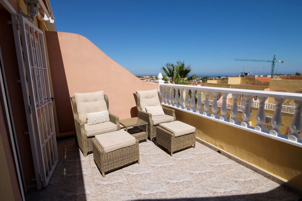 3 soveværelse Rækkehus til salg i Orihuela Costa med swimmingpool - € 225.000 (Ref: 9866678)