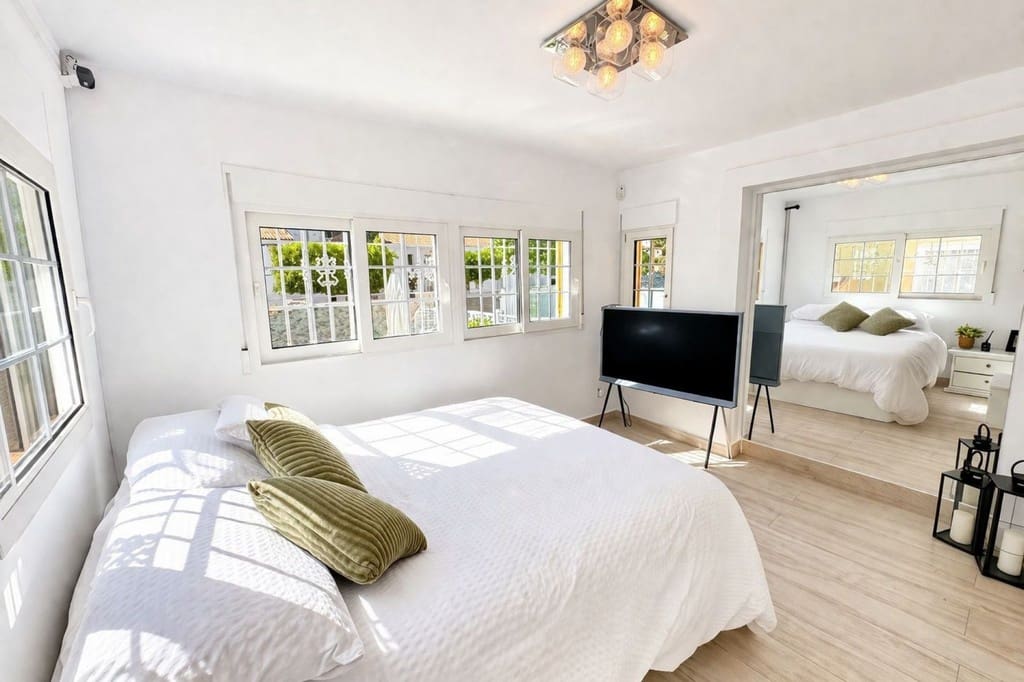 3 makuuhuone Huvila myytävänä paikassa Orihuela Costa - 549 995 € (Ref: 9877993)