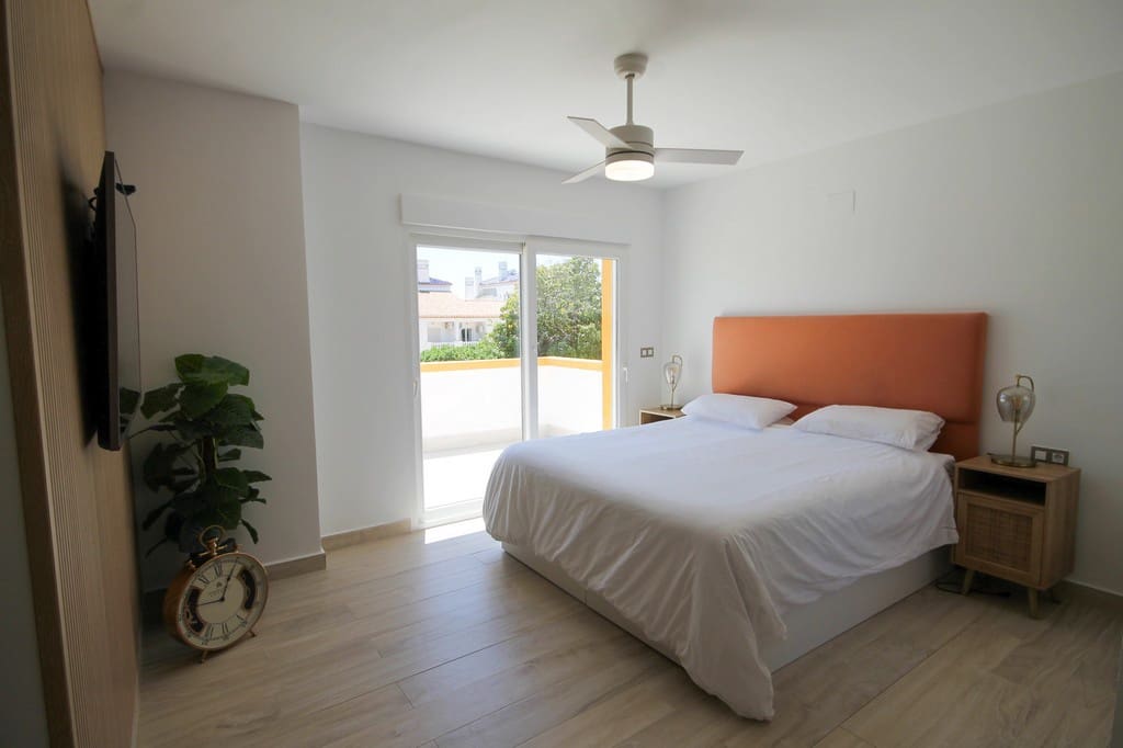 3 makuuhuone Huvila myytävänä paikassa Orihuela Costa - 549 995 € (Ref: 9877993)