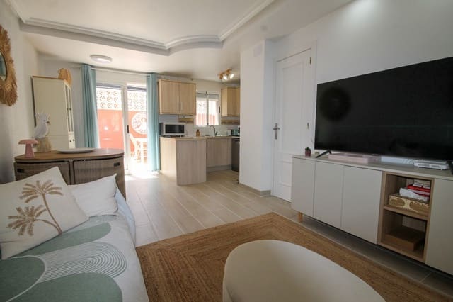 2 slaapkamer Halfvrijstaande villa te koop in Las Filipinas met zwembad garage - € 215.000 (Ref: 9877994)