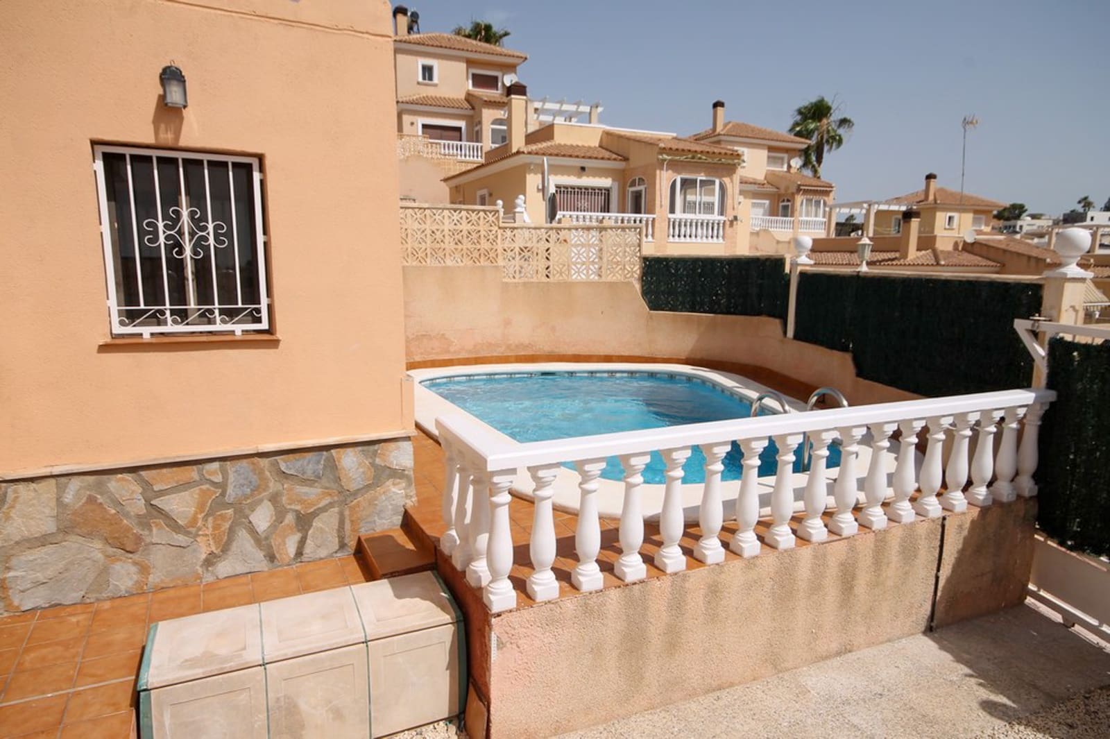 2 sypialnia Dom blizniak na sprzedaż w Orihuela Costa z basenem - 215 000 € (Ref: 9915304)