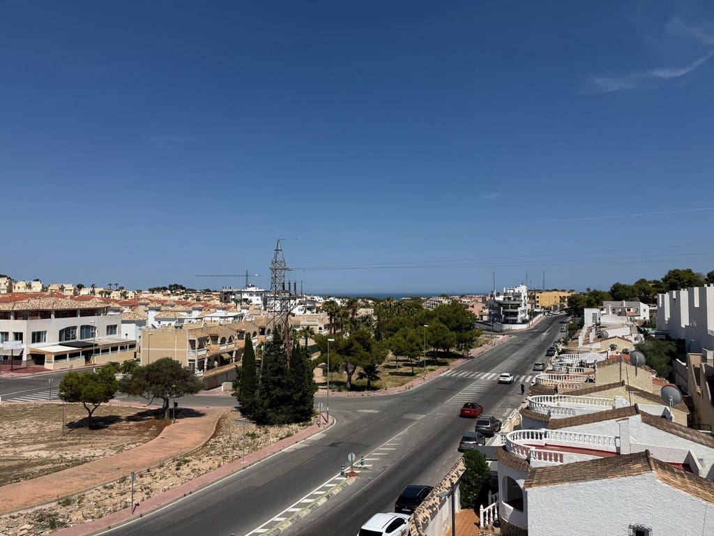 3 camera da letto Appartamento in vendita in Orihuela Costa - 150.000 € (Rif: 9933646)