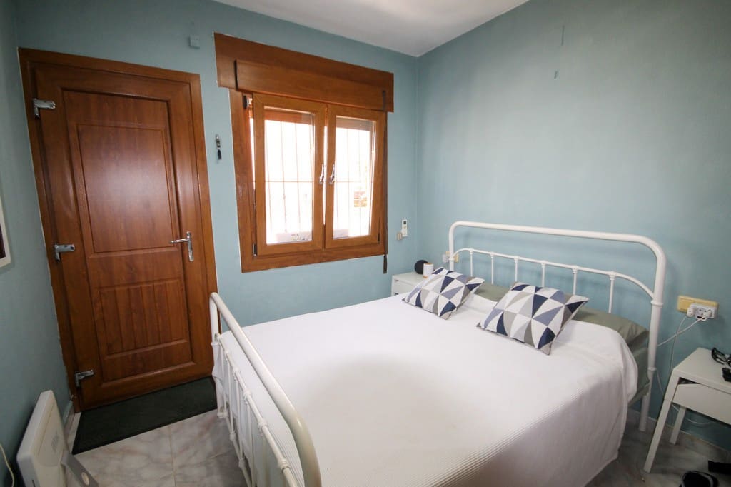1 bedroom Townhouse for sale in Orihuela Costa - € 125,000 (Ref: 9935709)