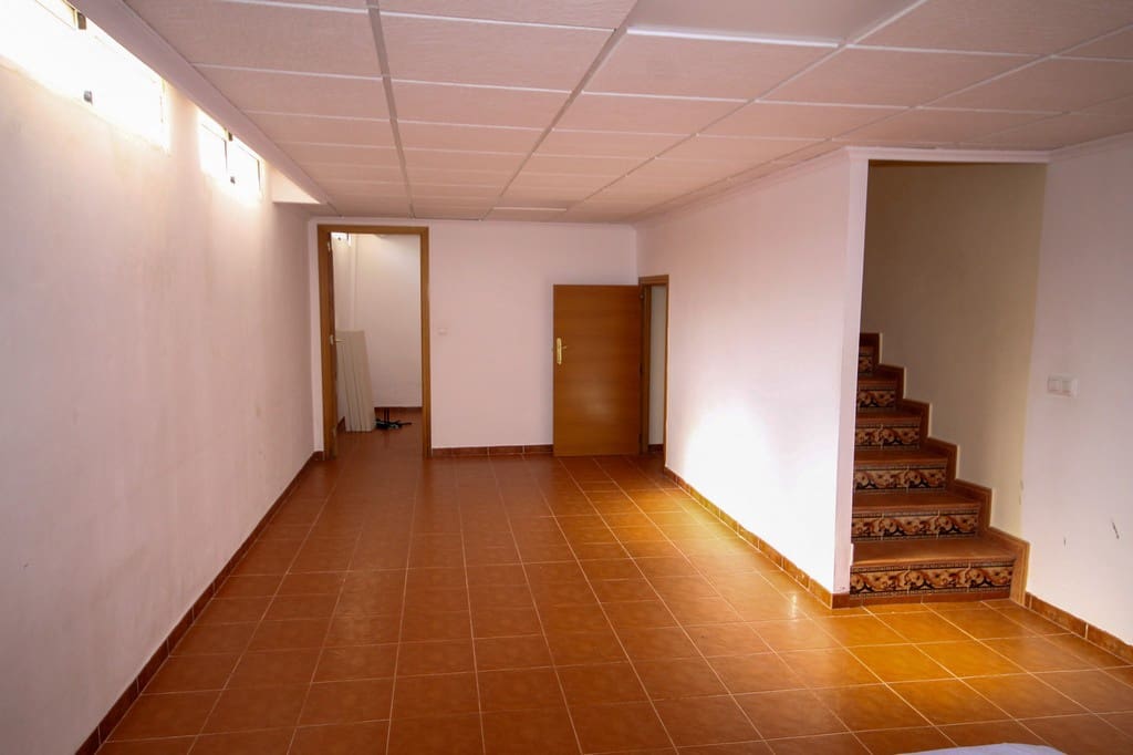 3 soverom Kjedet enebolig til salgs i San Miguel de Salinas med svømmebasseng garasje - € 225 000 (Ref: 9947347)